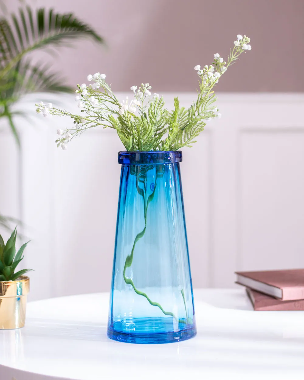 'Nuanta Albastra Bliss' Flower Glass Vase