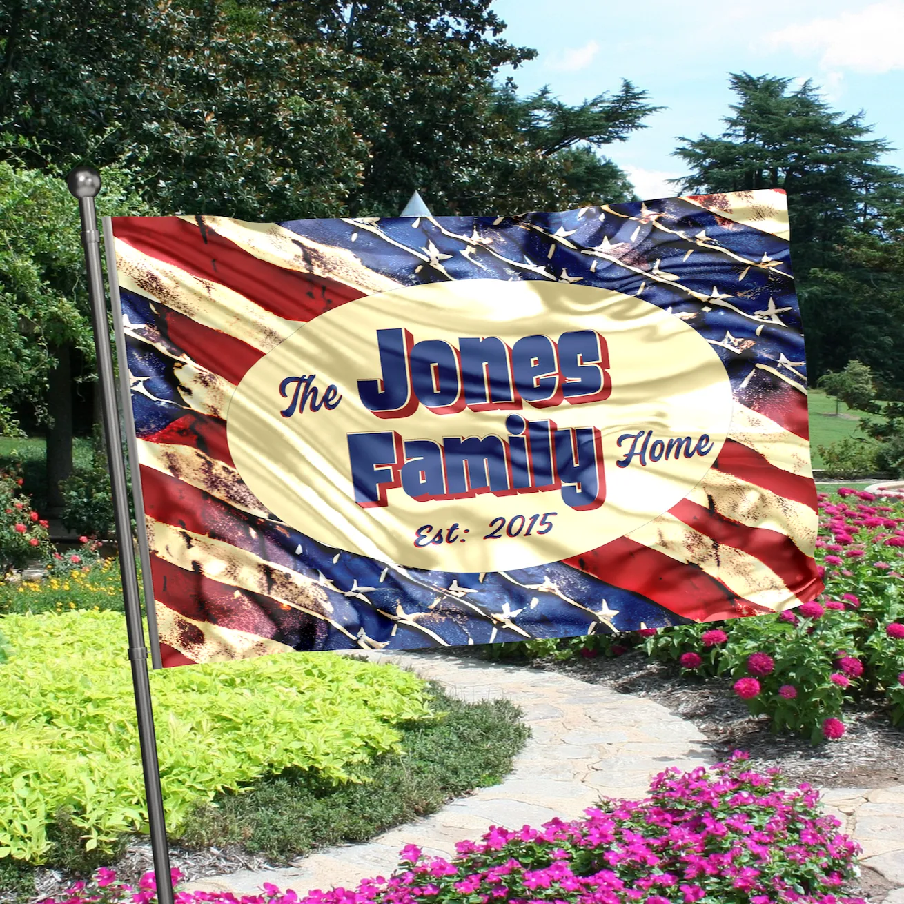 Personalized House Flag, Custom Family Last Name and Est Year, Patriotic American Garden Sign, Double Sided, Multiple Sizes, UV resistant, Polyester Garden Yard, Outdoor Decoration
