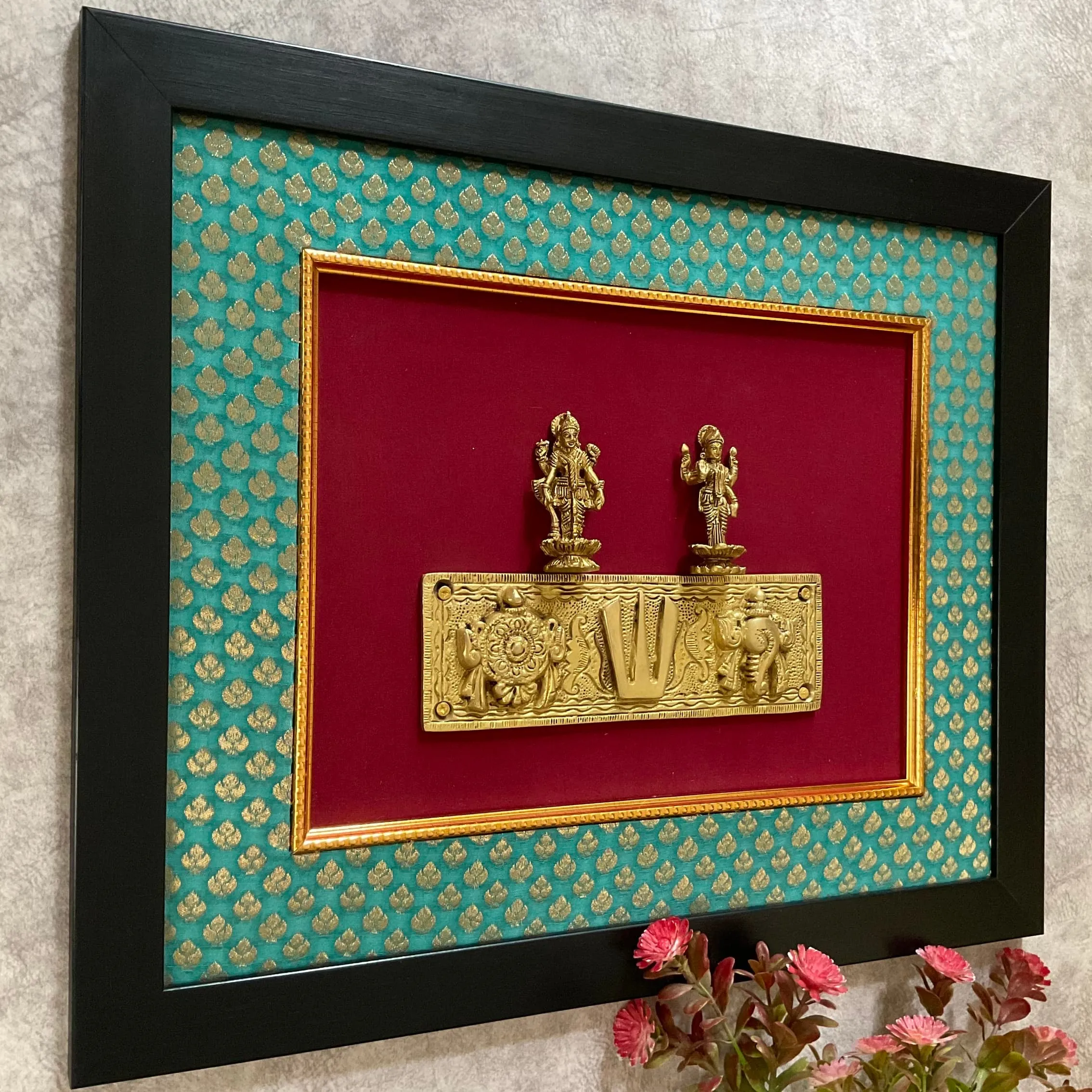 Vishnu Lakshmi And Shanku Chakra Namah Divine Wall Hanging